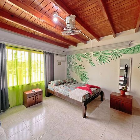 Hostal Mom Mariela San Andrés Extérieur photo
